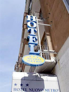 Nuovo Metro Hotel 3*