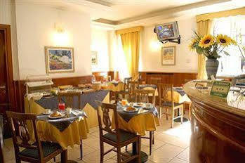 Hotel Nuovo Metro 3*