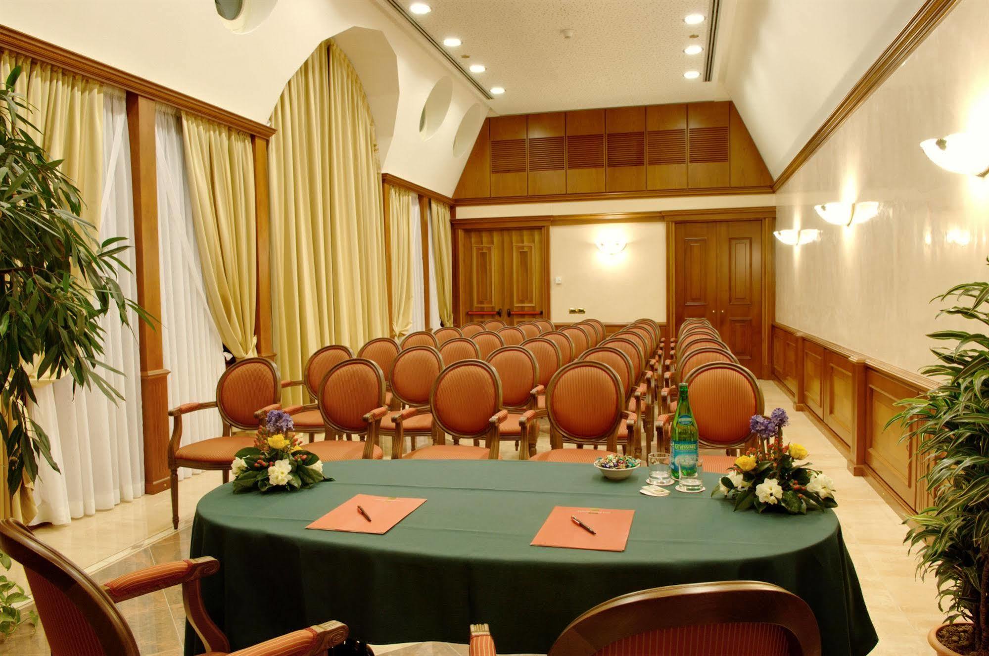 Andreola Central 4* Mailand