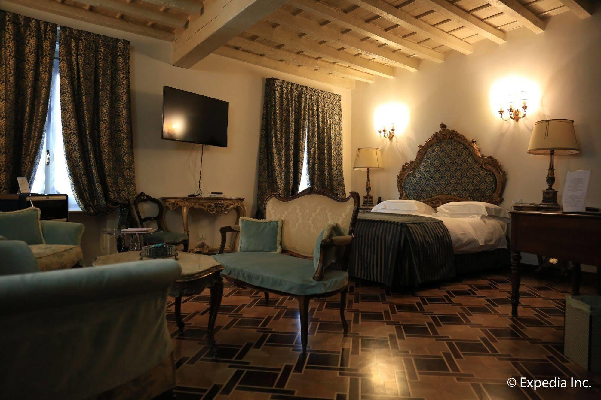 Hotel Santa Marta