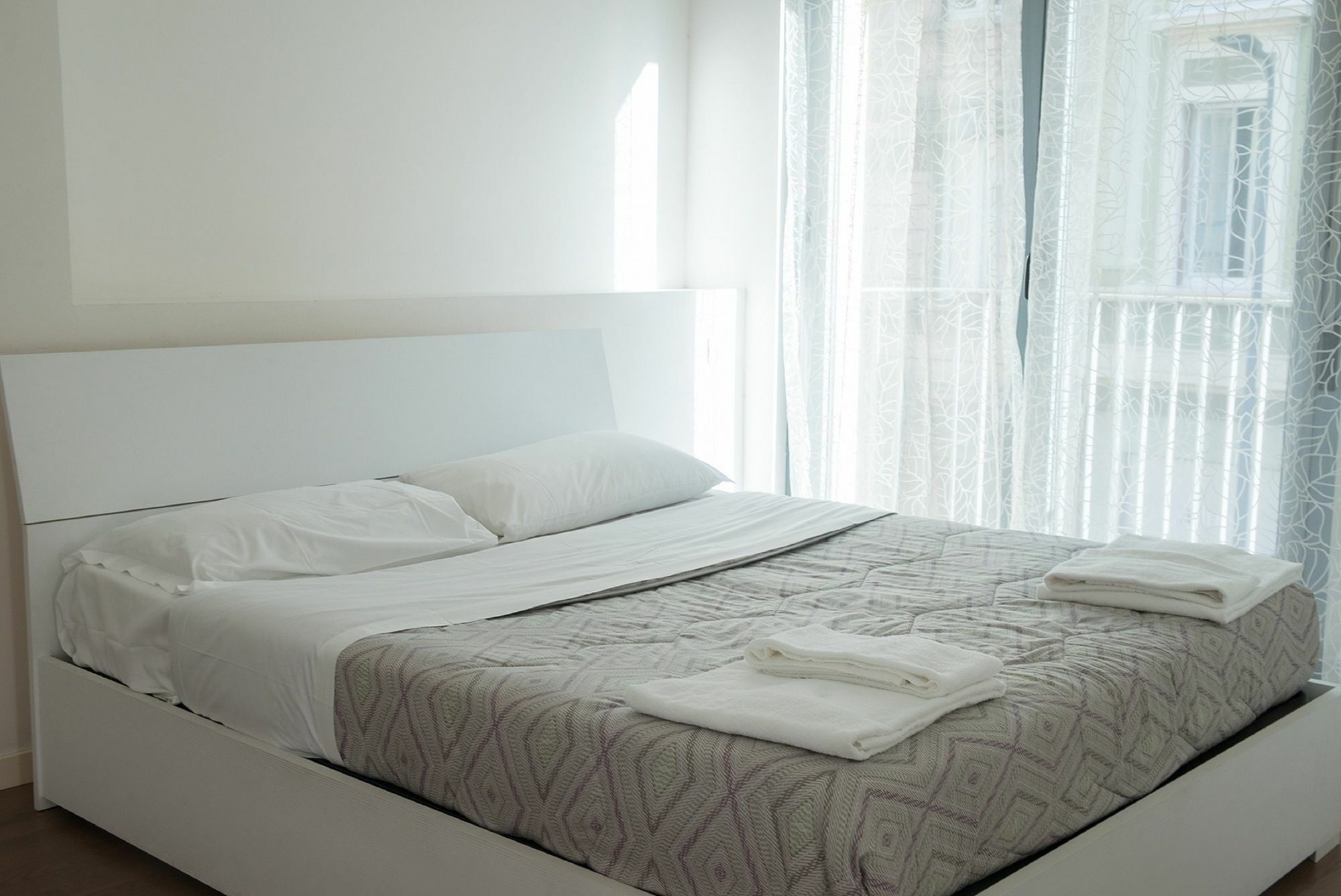 Apartamento Red Line