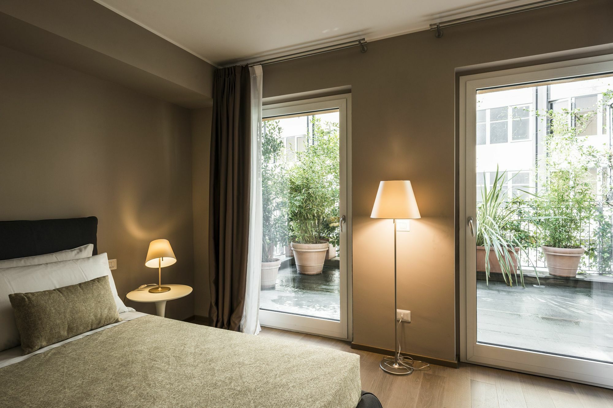 Myplace Corso 11 *