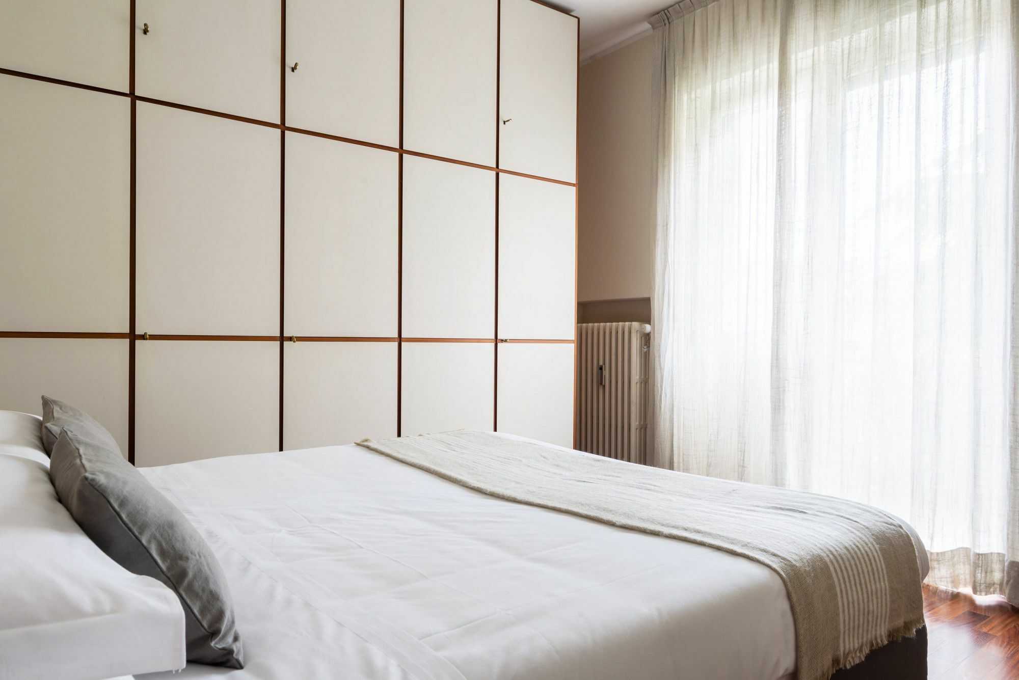Homeathotel - Reina Apartment