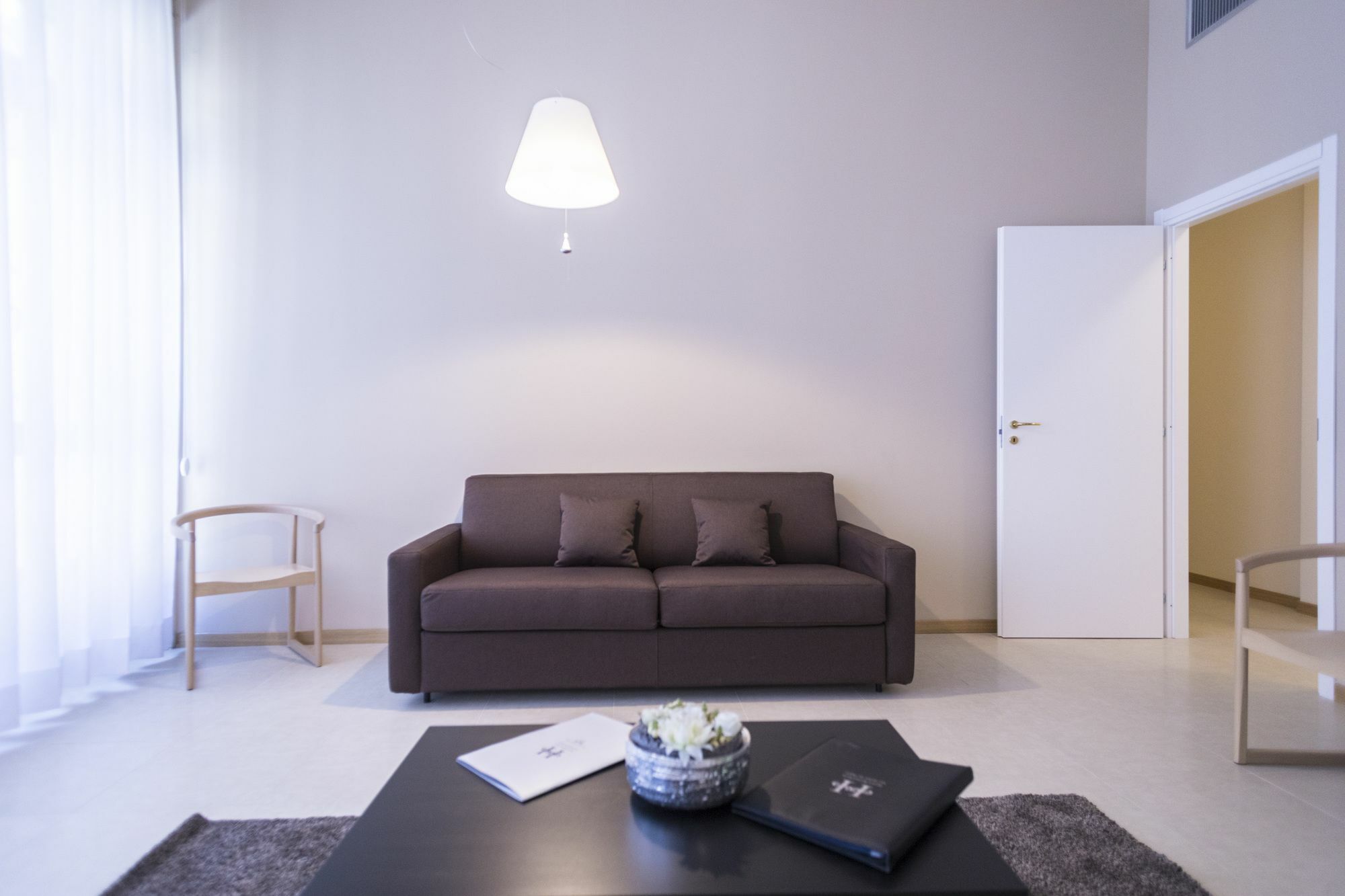 Hemeras Boutique Homes - Design Near Duomo Cathedral Apartment Mailand