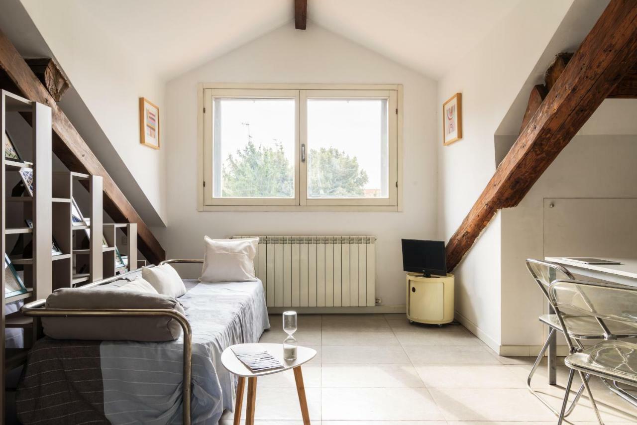 Joivy Top-floor Studio By Vittorio Formentano Park Mailand