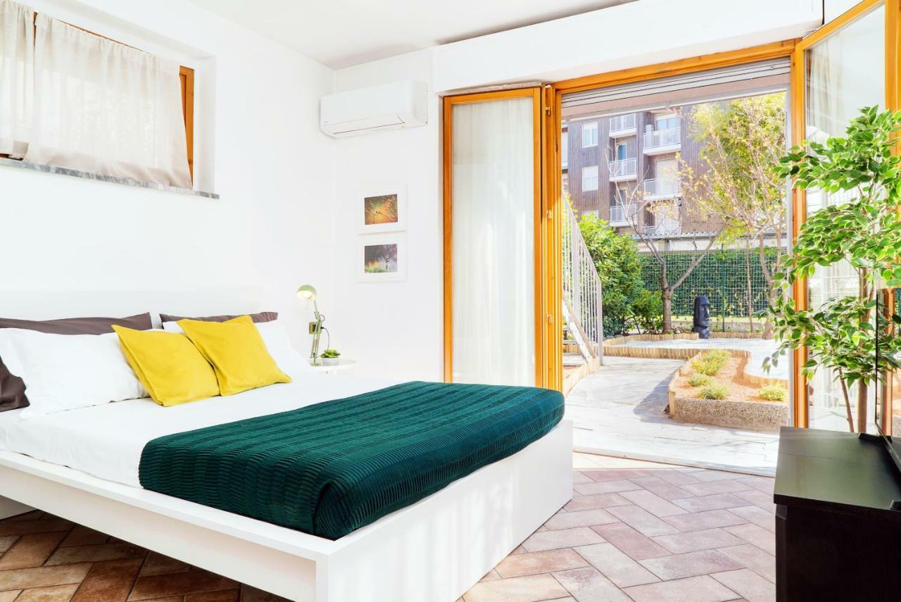 Four Bedroom Near Metro Apartment *
