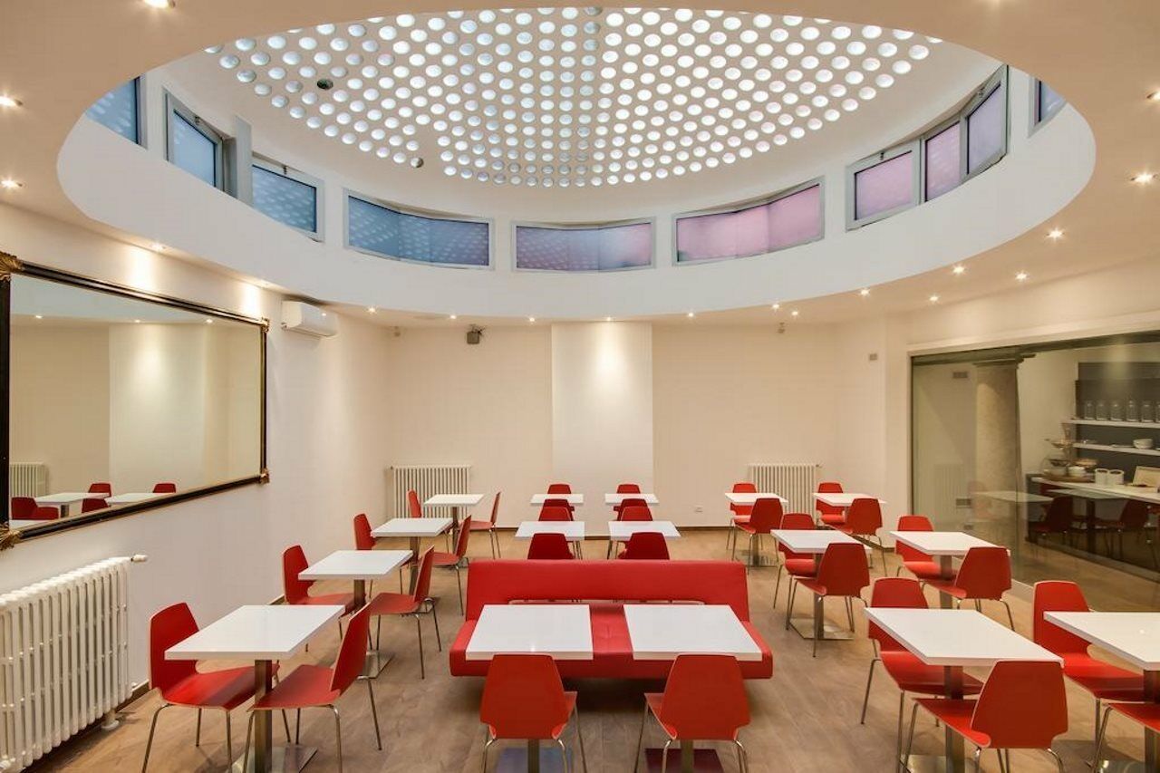 Hotel Genius Downtown 3*