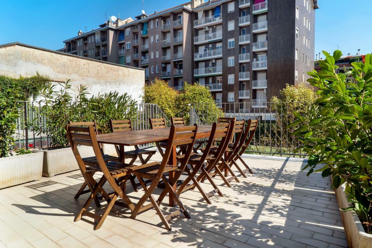 Four Bedroom Near Metro Apartment