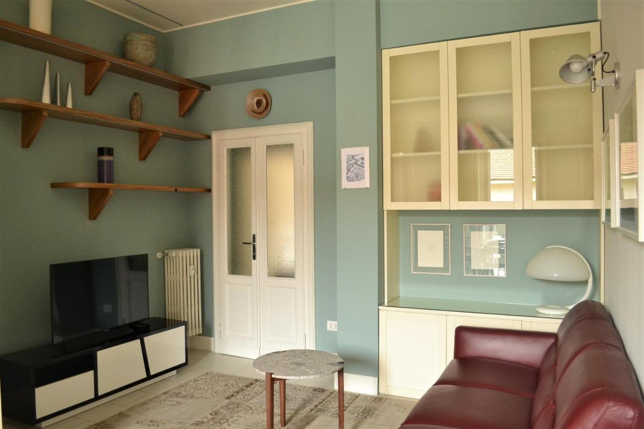 Apartment Gae Aulenti Apt *
