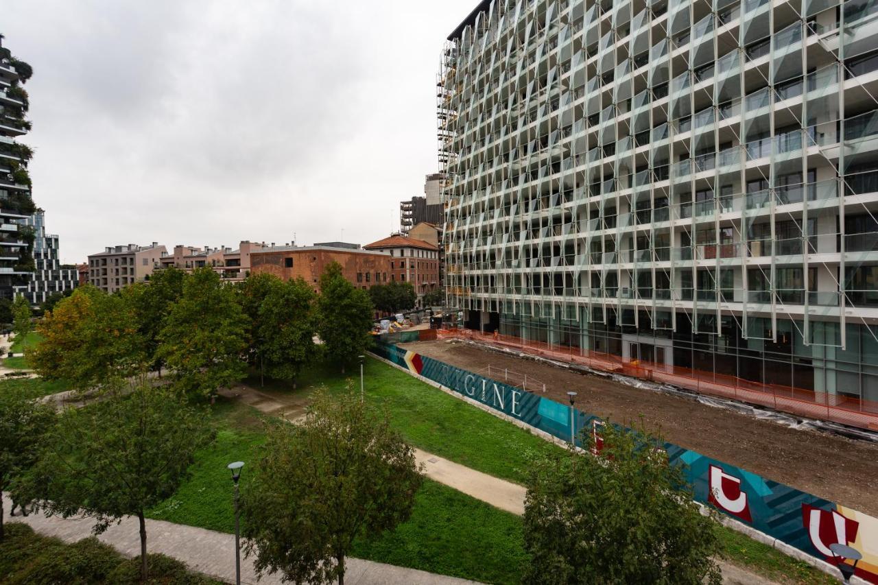 The Best Rent - Ca24 Isola Design Apartment