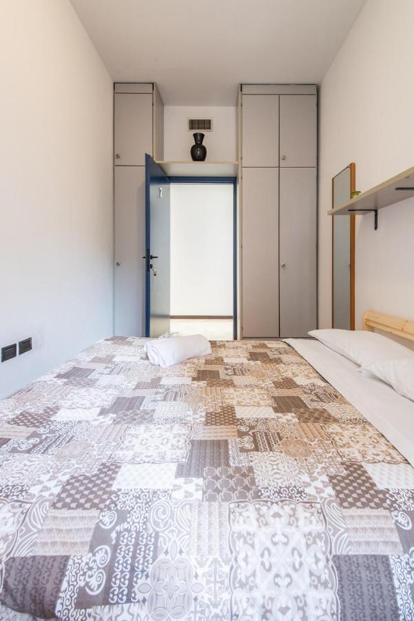 Central Guest House *