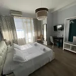 Corso Italia Rooms