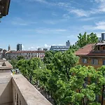 Hemeras Boutique Homes - 4 Design Homes In Milan Center