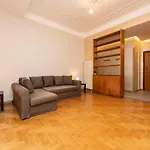 Casemi - Milano Centro Pinturicchio 29