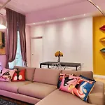Designed Pop Apartment 2 Bedrooms, 2 Baths In Milan Center - Wifi, Ac, Steps From Subway M1 And M2, Central Station And Airport Connected