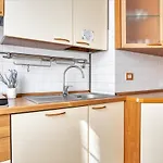 Joivy Cosy Apt In The Giambellino Area
