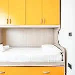 Joivy Superb 2Bed Flat With Balcony