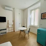 Lomat Apartment