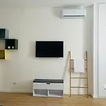 Lomat Apartment