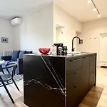 Comecasa Fashion Apartment In Via Mantova