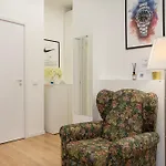 Graceful FlatWi-Fi & Peaceful!