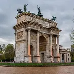 Milano Via Cagnola Arco Della Pace 4Pax-Wifi
