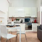 Nolo Blue - Meryggiare Apartments
