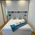 Gramsci 2 - Cozy Apartment Near Sempione Park!