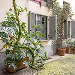 Nerino House, Elegante E Tranquillo Appartamento A 5 Minuti Dal Duomo