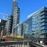 Modern Apartment - Walking Distance To Milan Central Station