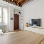 Bright Apartment -Pasteur M1