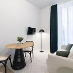 Art Combo In Porta Venezia, Milano