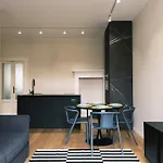 Comecasa Fashion Apartment In Via Mantova