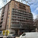 Fiore Milanese - San Siro, Fiera & City Life - Rinnovamento Facciata Palazzo In Corso