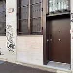 Mariposa Milano Pta Venezia Via Menotti