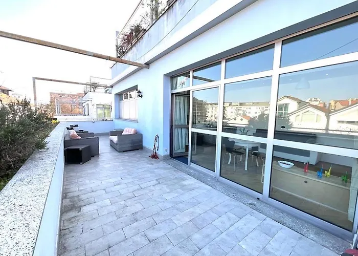 Apartment In Navigli District With Wonderful Terrace