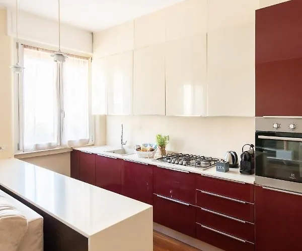 Rosselli 13 Milan Apartment