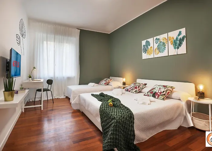 Fiore Milanese - San Siro, Fiera & City Life - Rinnovamento Facciata Palazzo In Corso