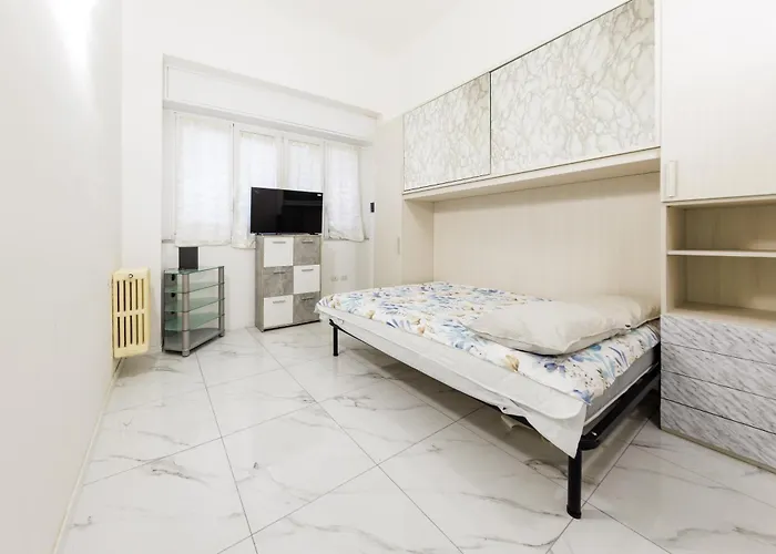 Cozy 2 Bedrooms, 10 Min For Centre, 3 From Linate