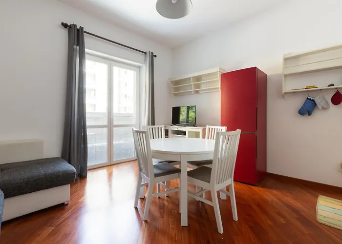 Ca\' Granda M5 & Bicocca - Apartment With Parking