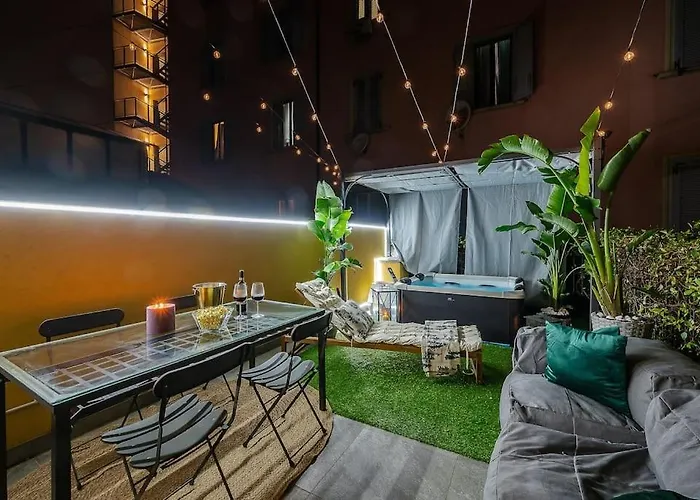 Villa Duomo - Jacuzzi E Terrazzo - Cinema - Free Parking - Gym