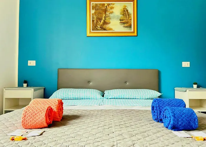 -L\' Oasi Del Turista, Room 3- Central Station