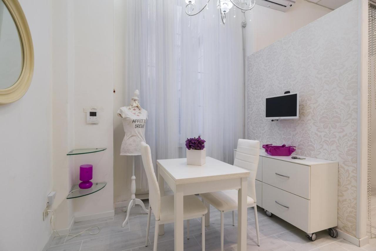 Apartment Monolocale Commenda 33 *