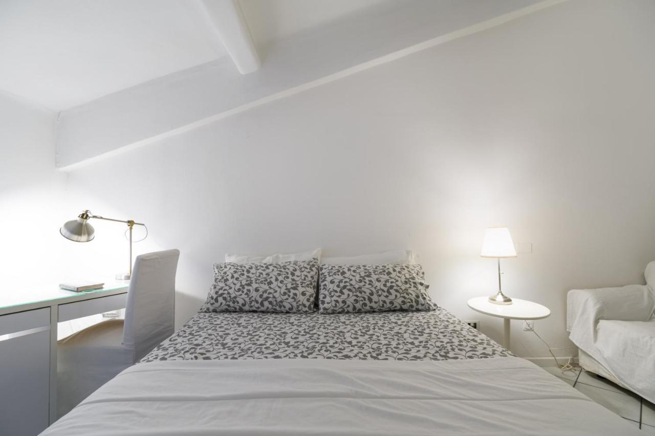 Monolocale Commenda 33 Apartment *