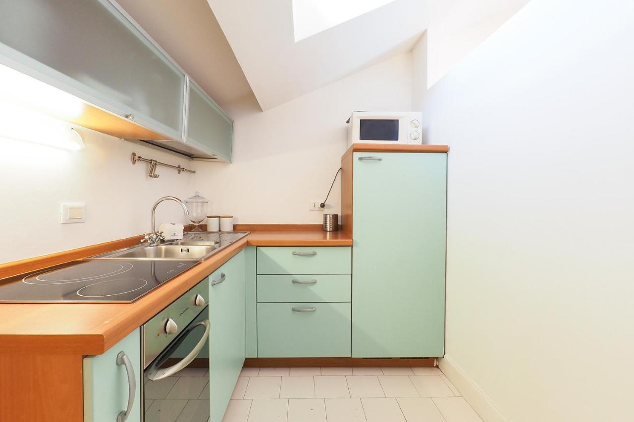 Contempora - Lanzone 5 Apartment Mailand