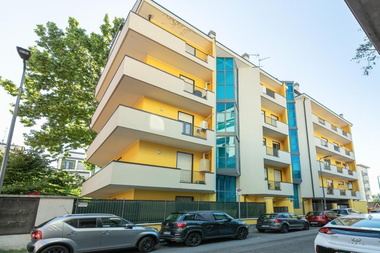 Alessia's Flat - Affori Apartamento *