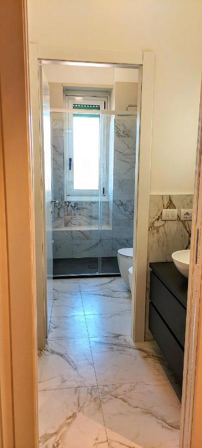 Apartment Rent 3 Mailand