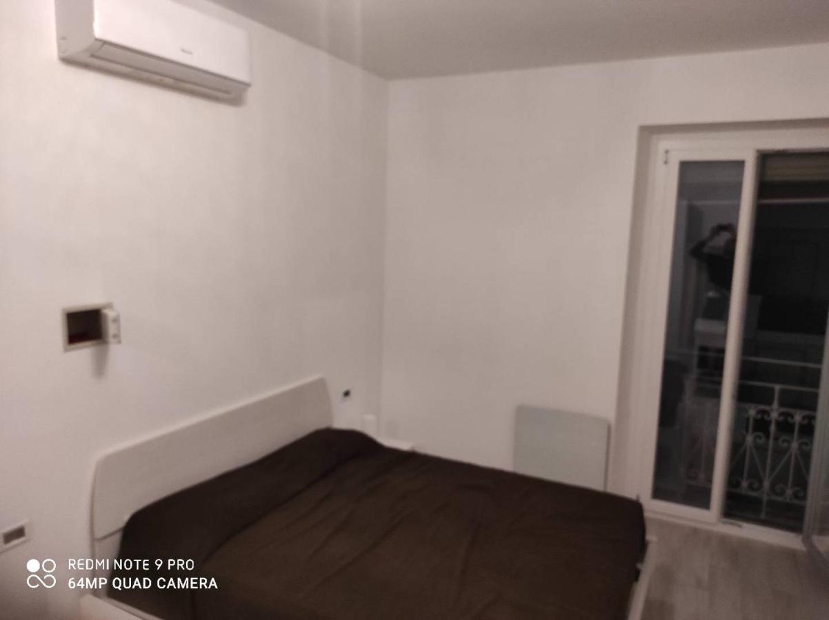 Apartment Sweet *