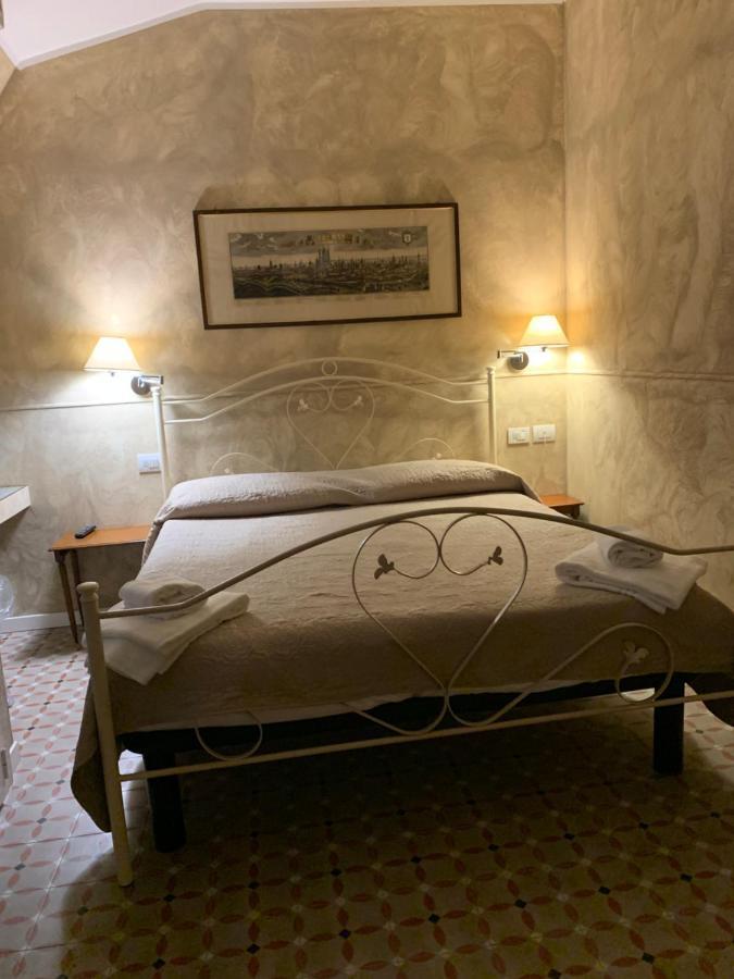 Giovanna Hotel
