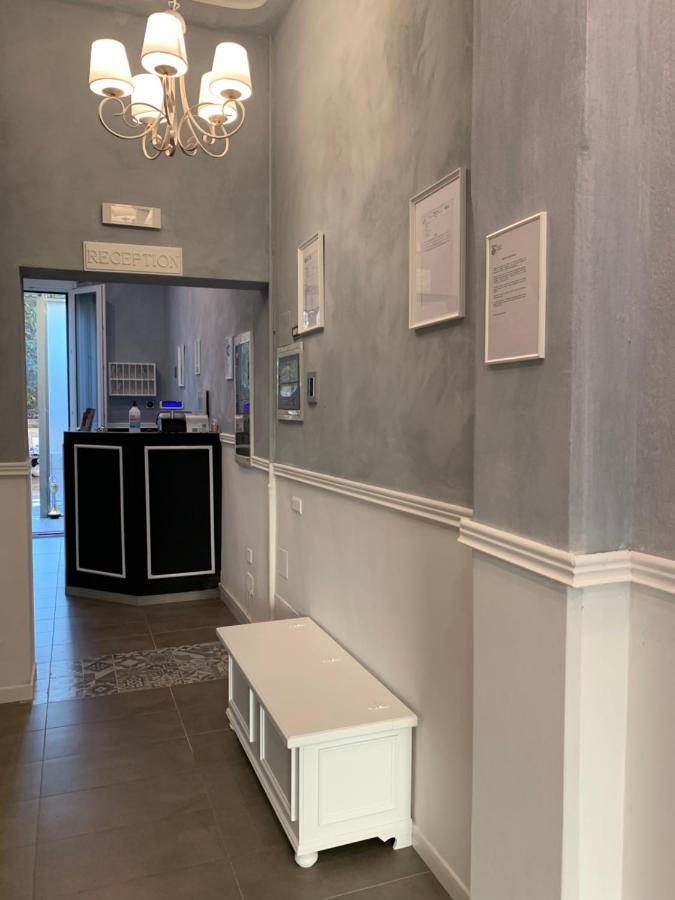 Giovanna Hotel